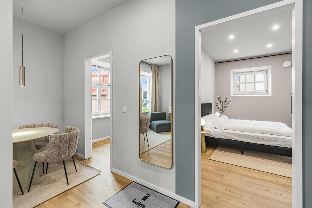 kalm stay - a design Aparthotel - Resim 11