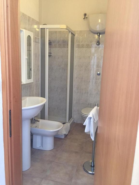 Koupelna v ubytování Hotel Lido