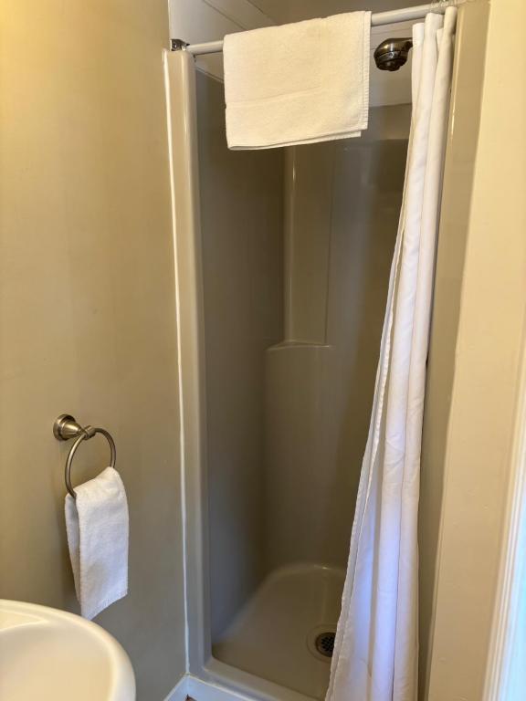 Koupelna v ubytování Motel des Cèdres