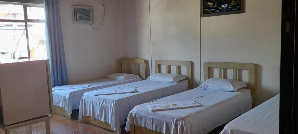 HOTEL TROPICAL - Standard Quadruple Room