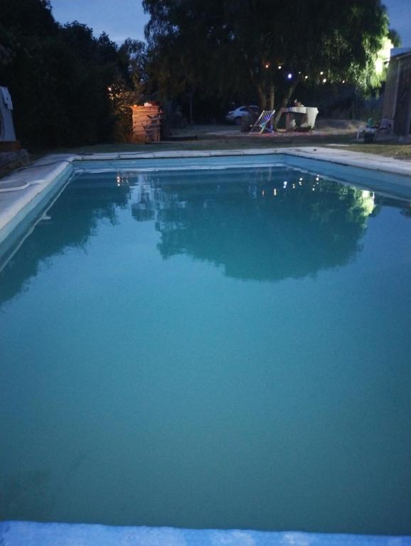 Praia quinta, Piscina Climatizada y Fogon