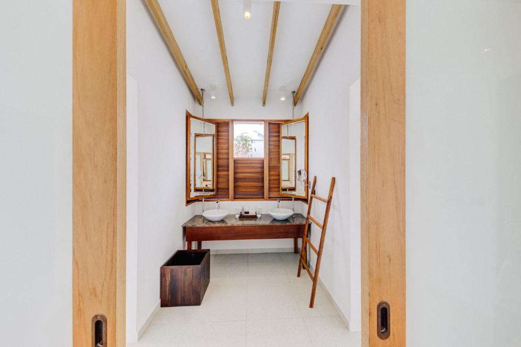 Cinnamon Hakuraa Huraa Maldives - All Inclusive - Adults Only - Complimentary Domestic Flight Return for 2 pax on 7 nights or more stays valid to 31 Oct 2027 - View 33