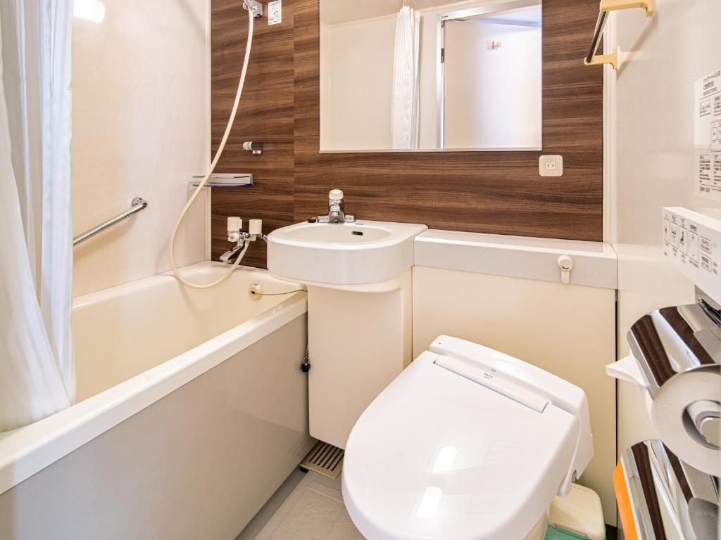 Koupelna v ubytování APA Hotel Niigata Tsubamesanjo Ekimae