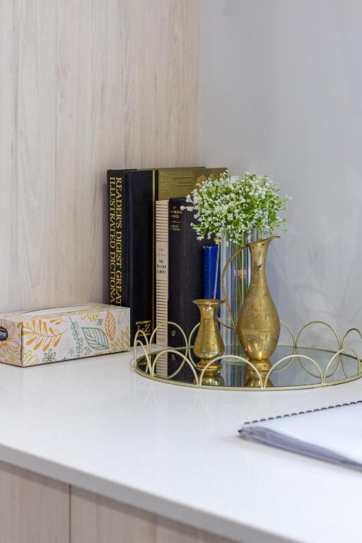 Greek Island Inspired 2 Bed room 1 Bath Townhouse - Resim 17