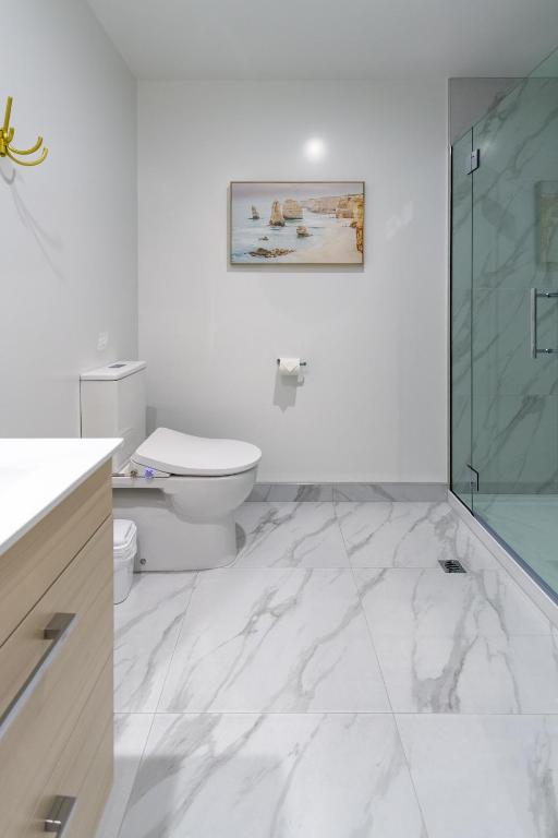 Greek Island Inspired 2 Bed room 1 Bath Townhouse - Resim 7