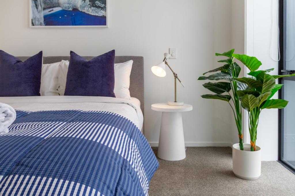 Greek Island Inspired 2 Bed room 1 Bath Townhouse - Resim 23