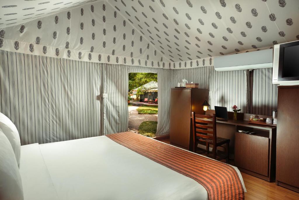 Olde Bangalore Resort and Wellness Center - King Room