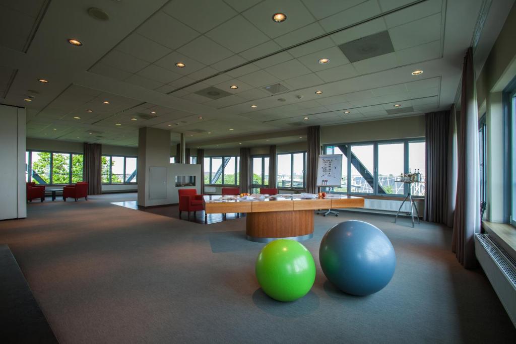 ATLANTIC Hotel Airport - Resim 42