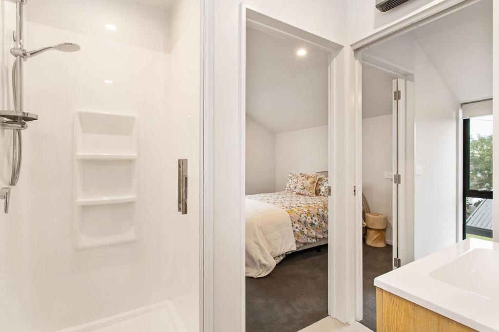 Style Location New Sunny 2Bdrms Free Park - Resim 10