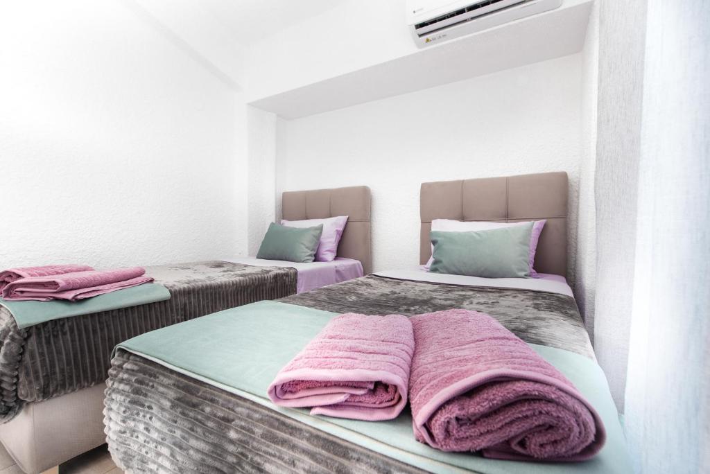 Postel nebo postele na pokoji v ubytování Villa Alex Holiday Home