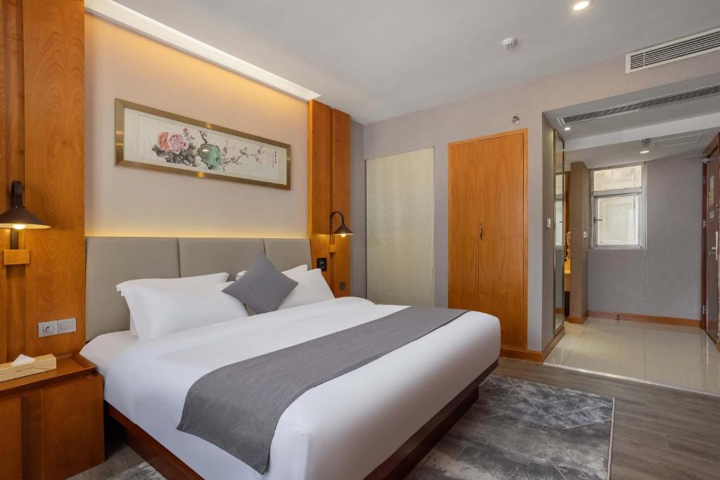 ALLIN HOTEL - Superior Double Room