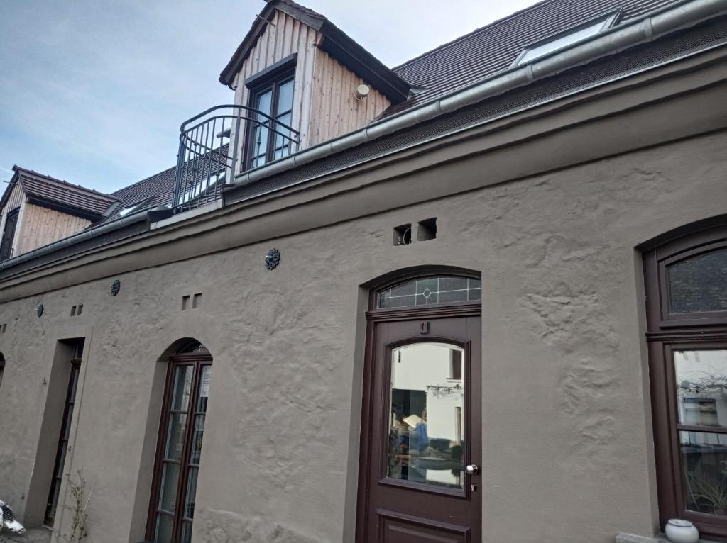 Drei-Seiten-Hof Étable mit Schwimmteich und Klimanlage - Three-Bedroom Apartment