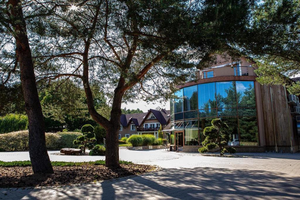 Vonkajšia záhrada v ubytovaní Hotel Pory Roku