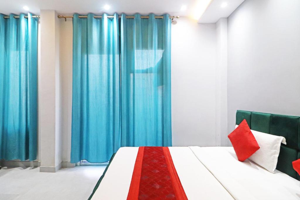 فضای داخلی Twamev couple Friendly Rajouri garden by The Arrow در دهلی نو - تصویر ۳