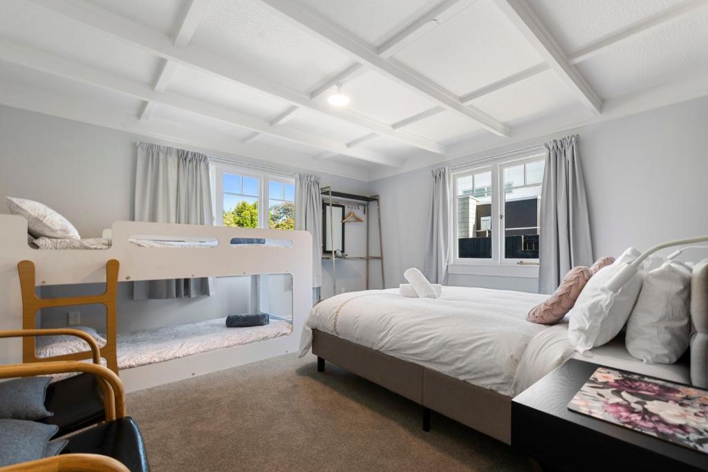 Ngongotaha Lakeside Home - Resim 2