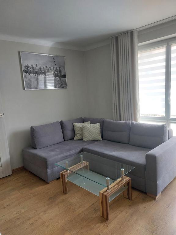 Posedenie v ubytovaní Przytulna i przestrzenna garsoniera- Centrum