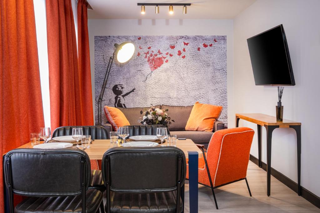 
Apartment with Terrace
