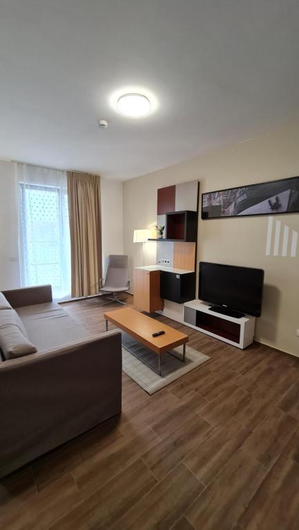 TV a/nebo společenská místnost v ubytování Jafar Resort 3
