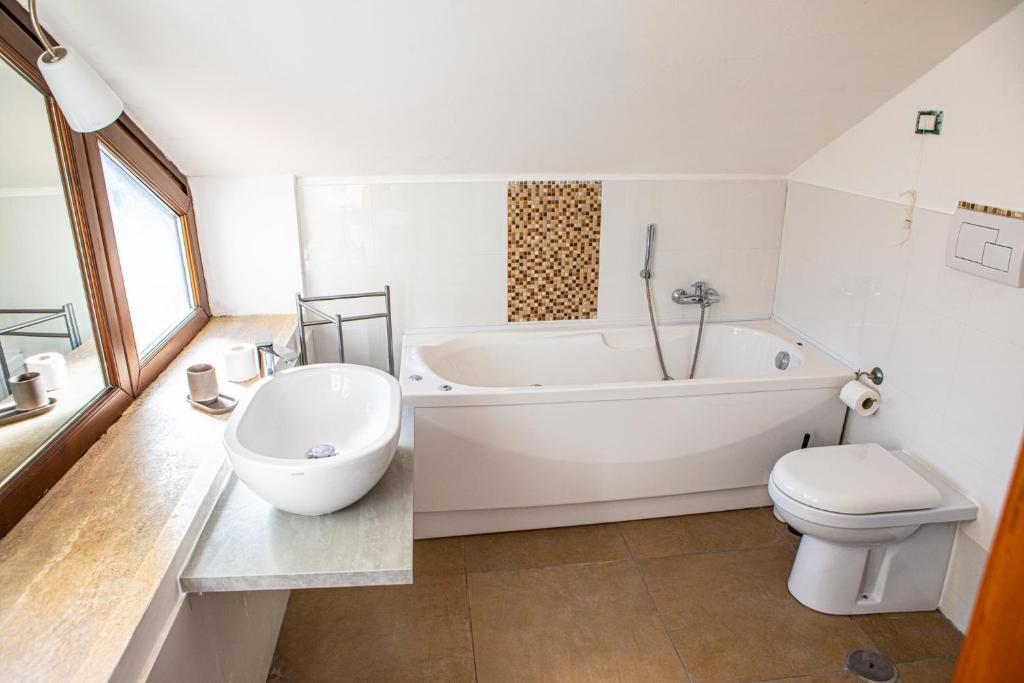 Łazienka w obiekcie B&B Villa Setharè