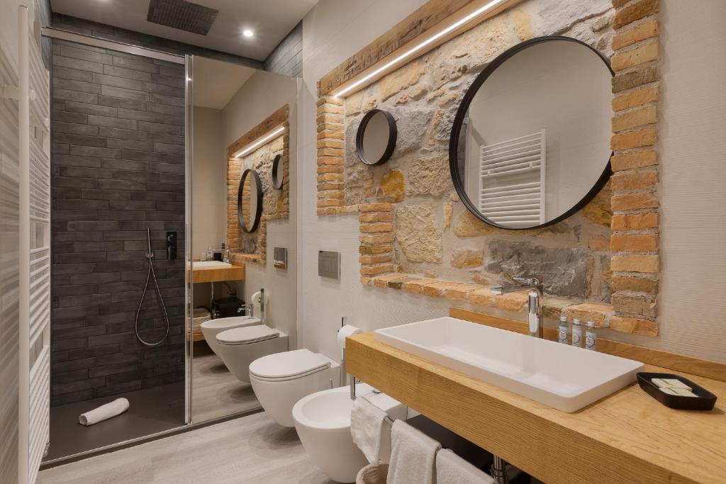 Koupelna v ubytování San Nicolò Suites