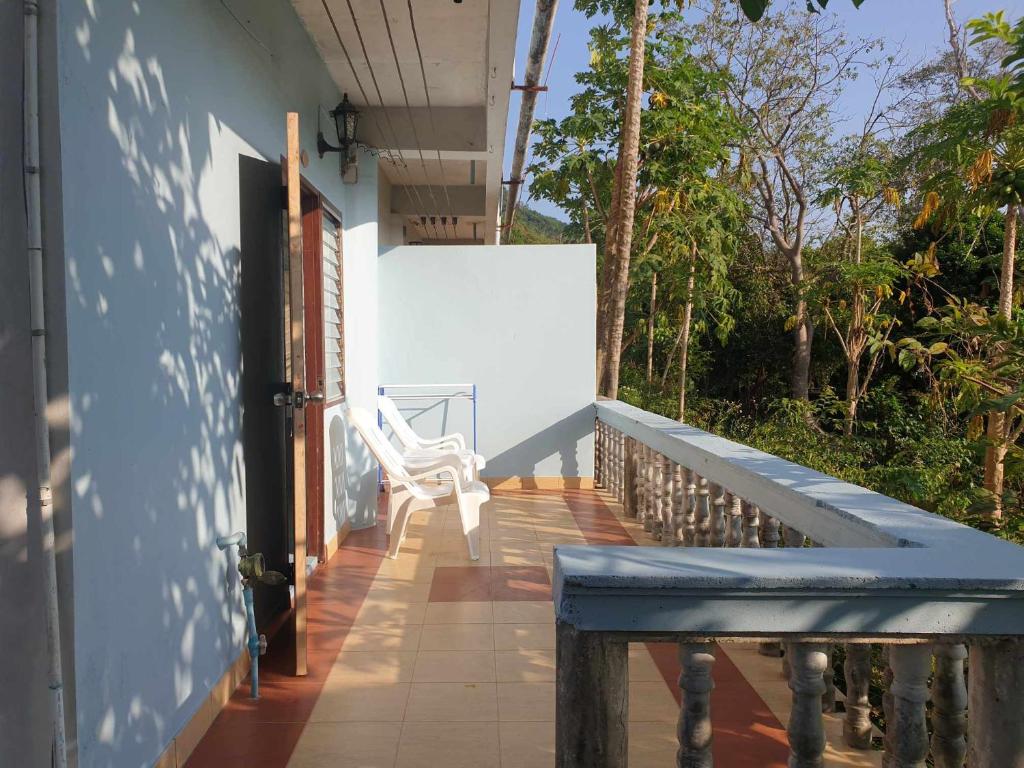 Balkón nebo terasa v ubytování Tommy Resort Koh Tao
