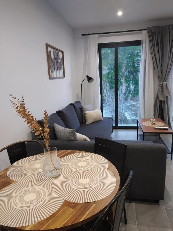 El susurro del tajo. El rio - 12