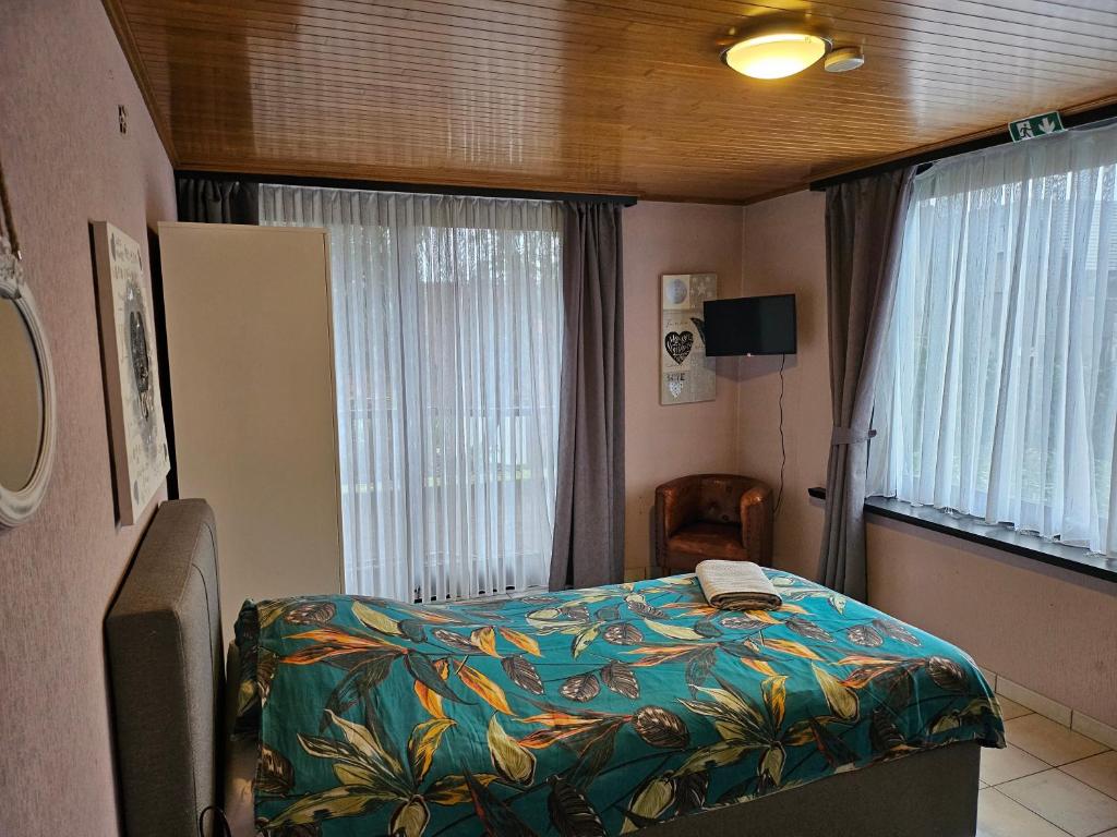 Postel nebo postele na pokoji v ubytování Homestay Gent-Merelbeke self check-in service
