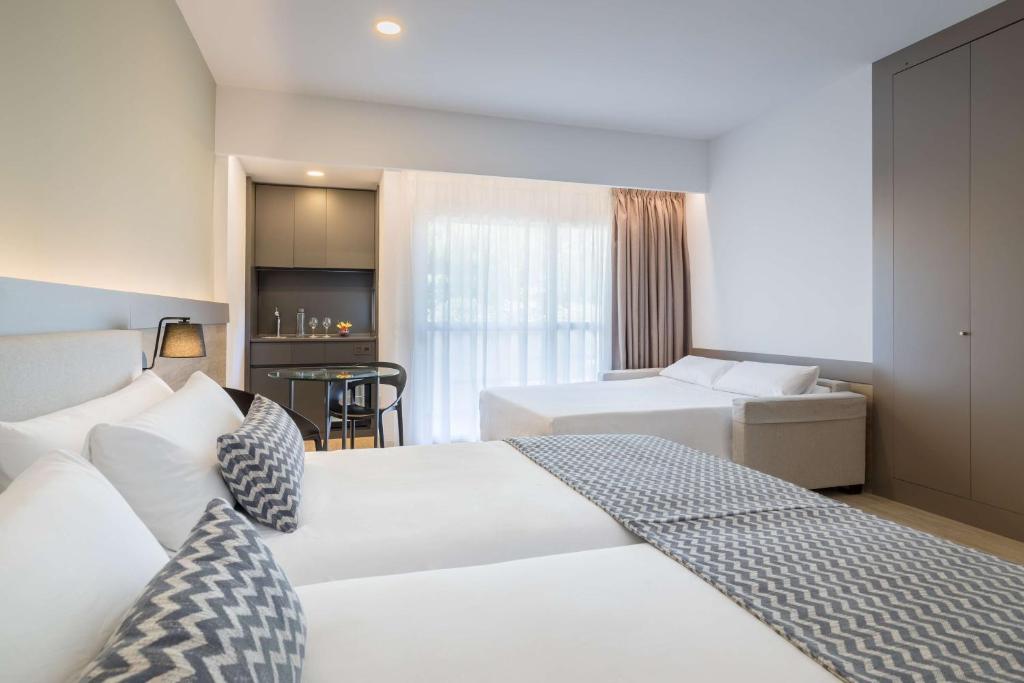 Occidental Puerto Banús - Resim 39