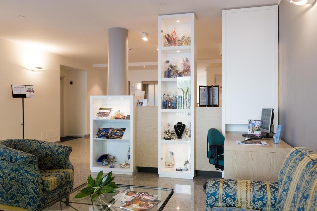 Posezení v ubytování Hotel Airmotel