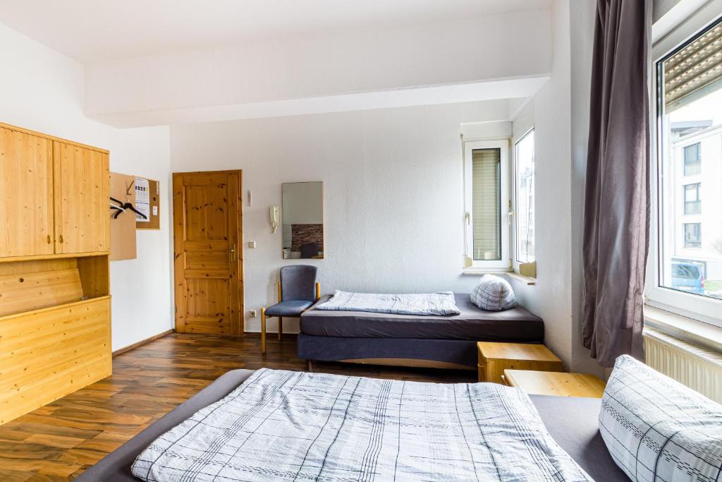 Apartmenthaus in Chemnitz für Monteure - Driepersoonskamer Met Douche