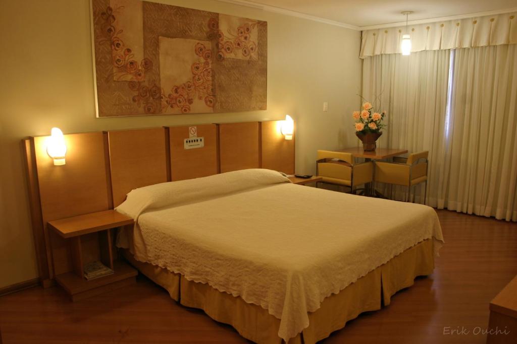 Barbur Plaza Hotel - Deluxe Suite With Spa Bath