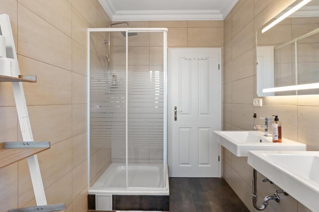 YUVA HOMES am Kurpark - 15