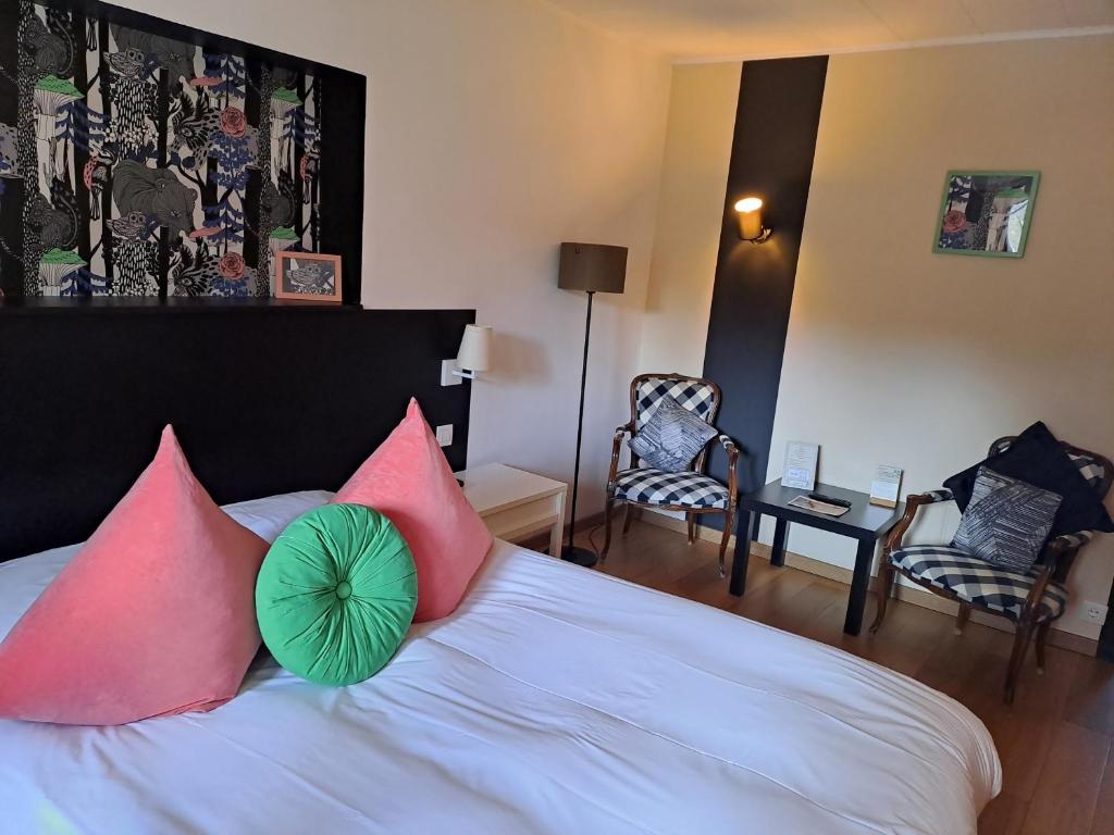 Postel nebo postele na pokoji v ubytování Auberge De La Gaichel