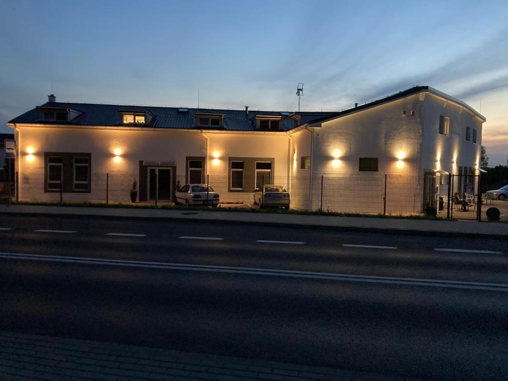 Hostelik Przy Przystanku - Economy Single Room