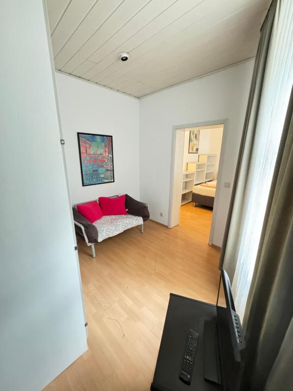 Łóżko lub łóżka w pokoju w obiekcie Pension Sonnenschein