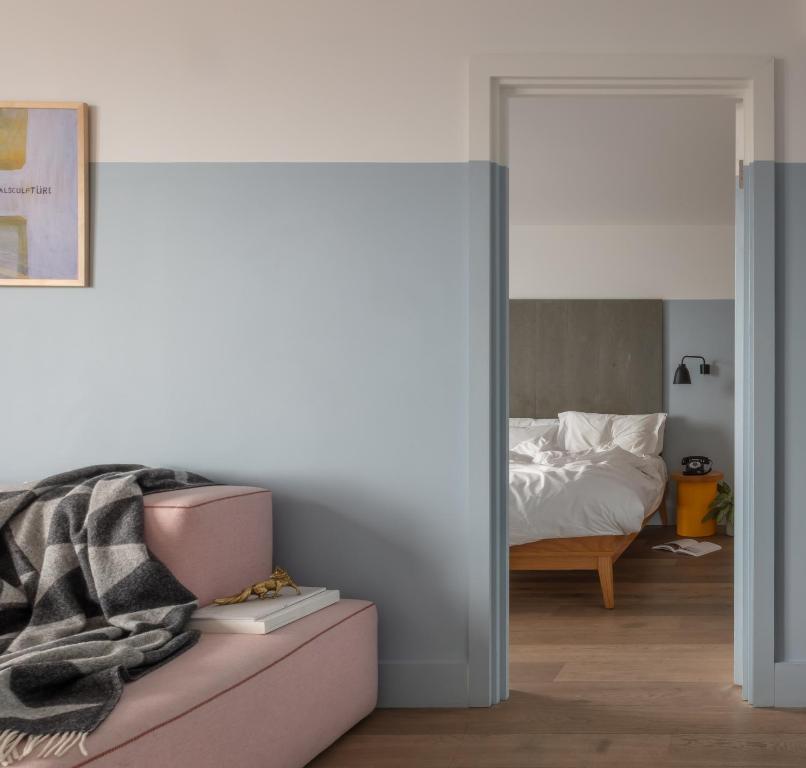 
One Bedroom Suite - Accessibility
