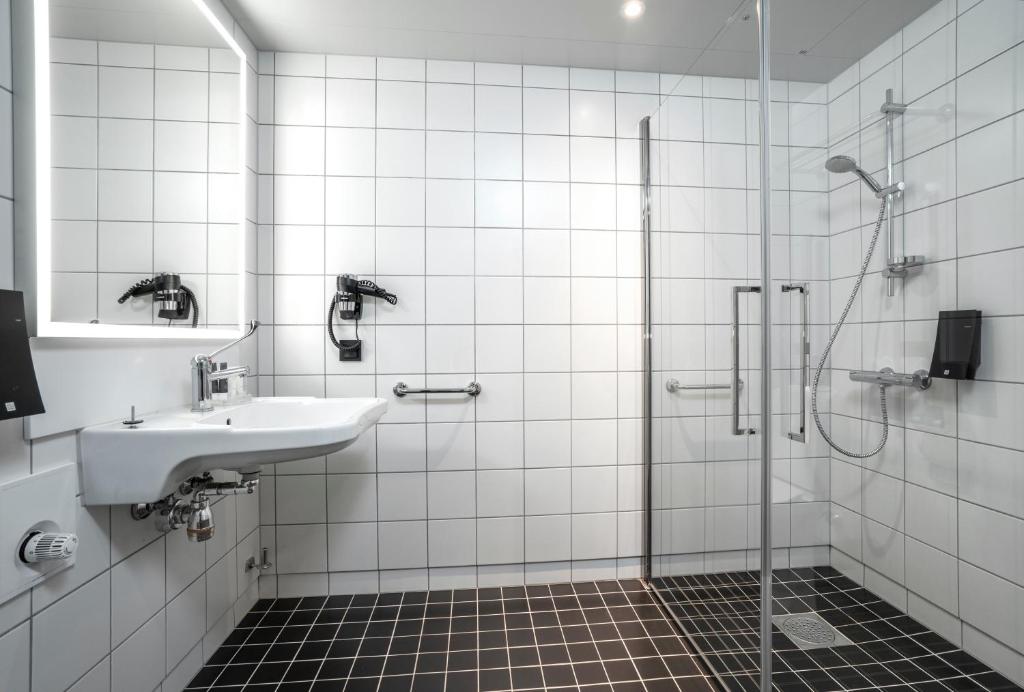 Koupelna v ubytování Thon Hotel Tromsø