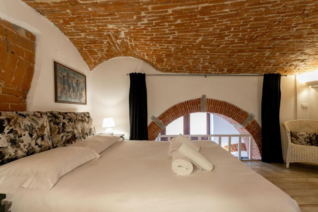 Oltrarno Loft by Halldis