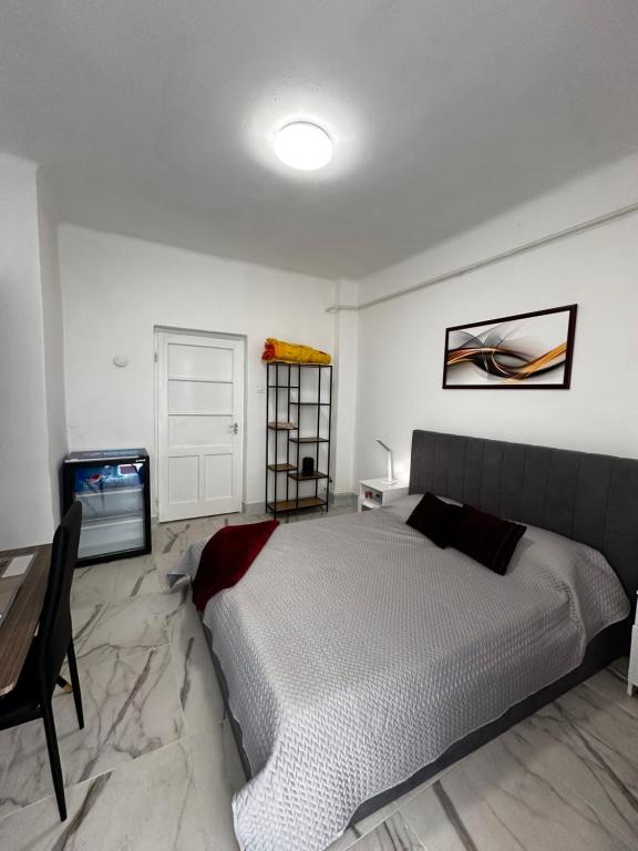 Postel nebo postele na pokoji v ubytování Airport17 B&B