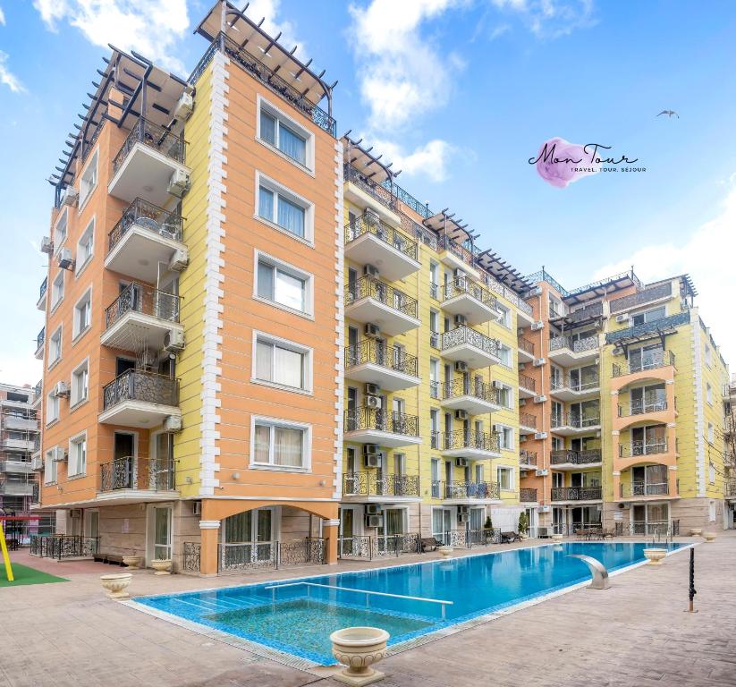 Mon Tour apartments