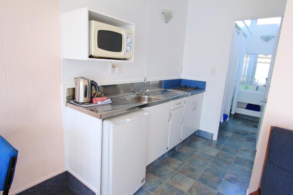 Golden Glow Motel - Resim 29