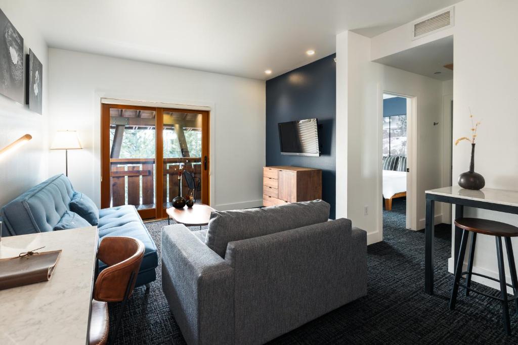 Gravity Haus Truckee-Tahoe - Idlewild |King + Twin Sleeper + Full