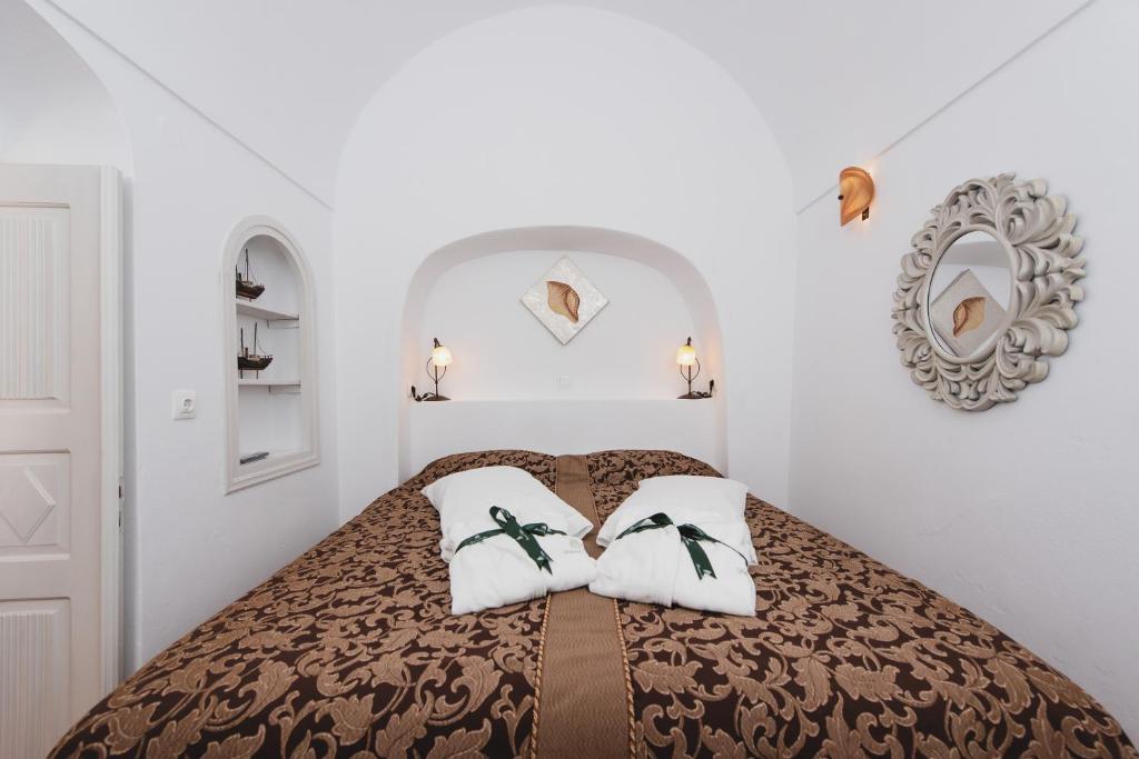 Postel nebo postele na pokoji v ubytování Fanari Villas
