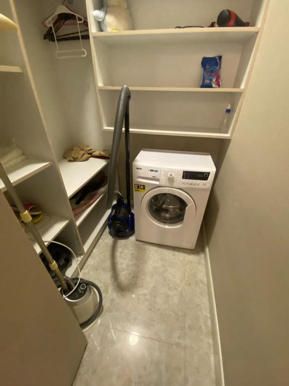 لابی و فضای عمومی Baku - Park Azure with sea view two bedrooms and one living room - تصویر ۵
