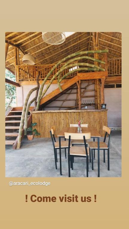 Restaurace v ubytování Aracari Ecolodge