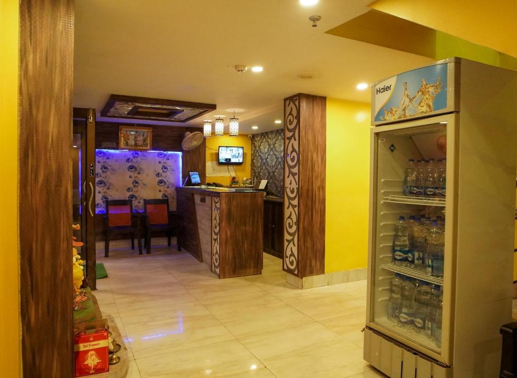 Fotografie z fotogalerie ubytování Hotel Shantinivas !! 100 Mts From TARAPITH TEMPLE !! v destinaci Tarapith