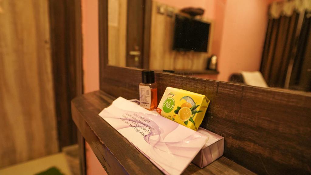 Fotografie z fotogalerie ubytování Hotel Shantinivas !! 100 Mts From TARAPITH TEMPLE !! v destinaci Tarapith