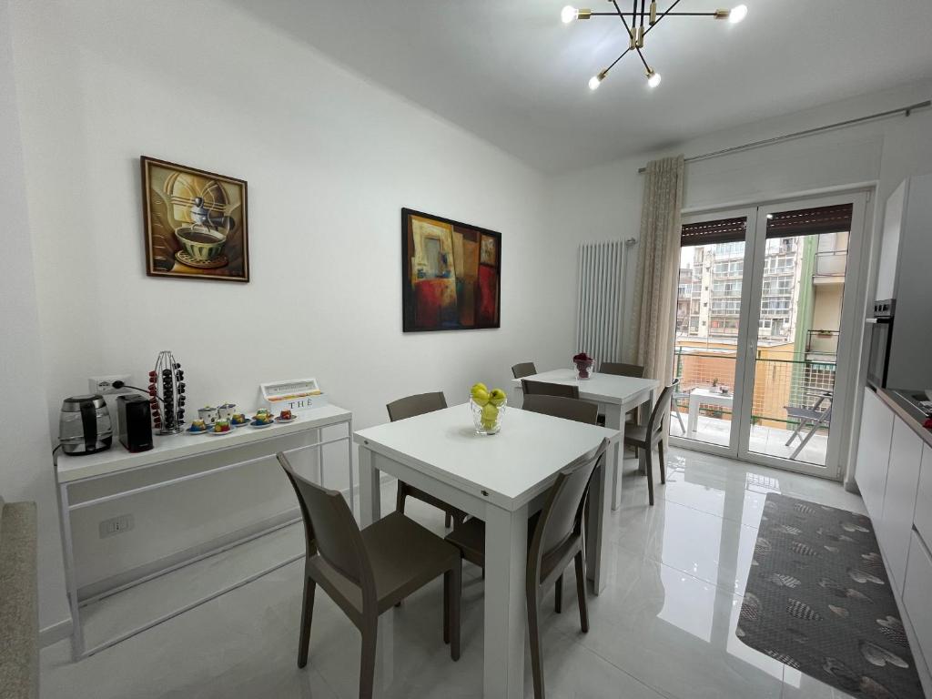 B&B Holden House - 8