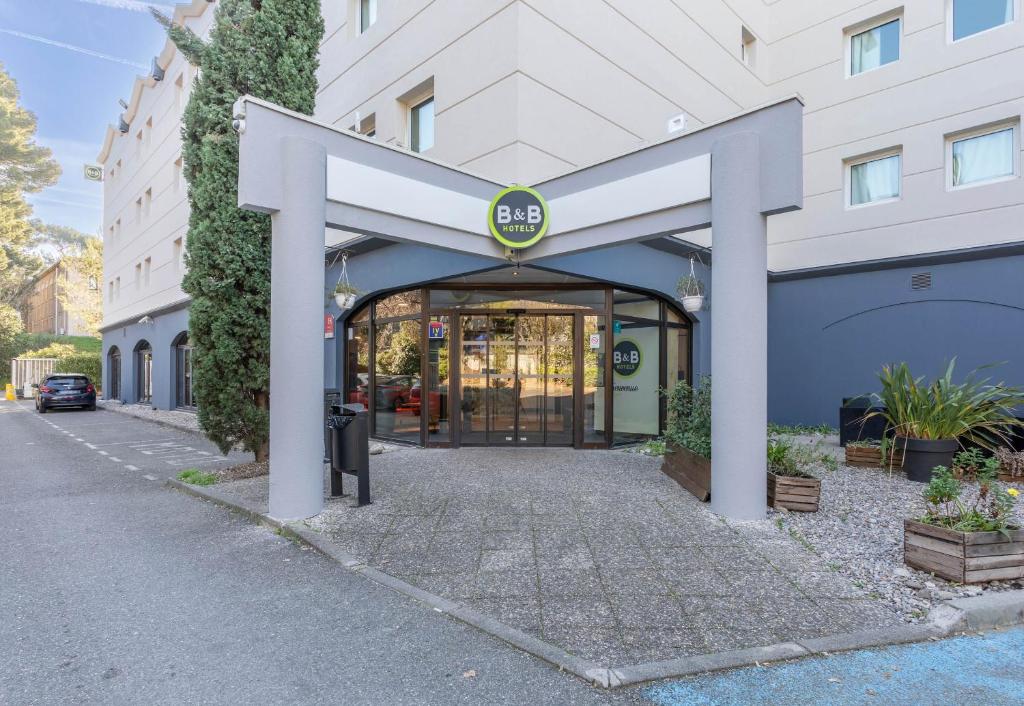 B&B HOTEL Marseille La Valentine Porte d'Aubagne - Resim 18