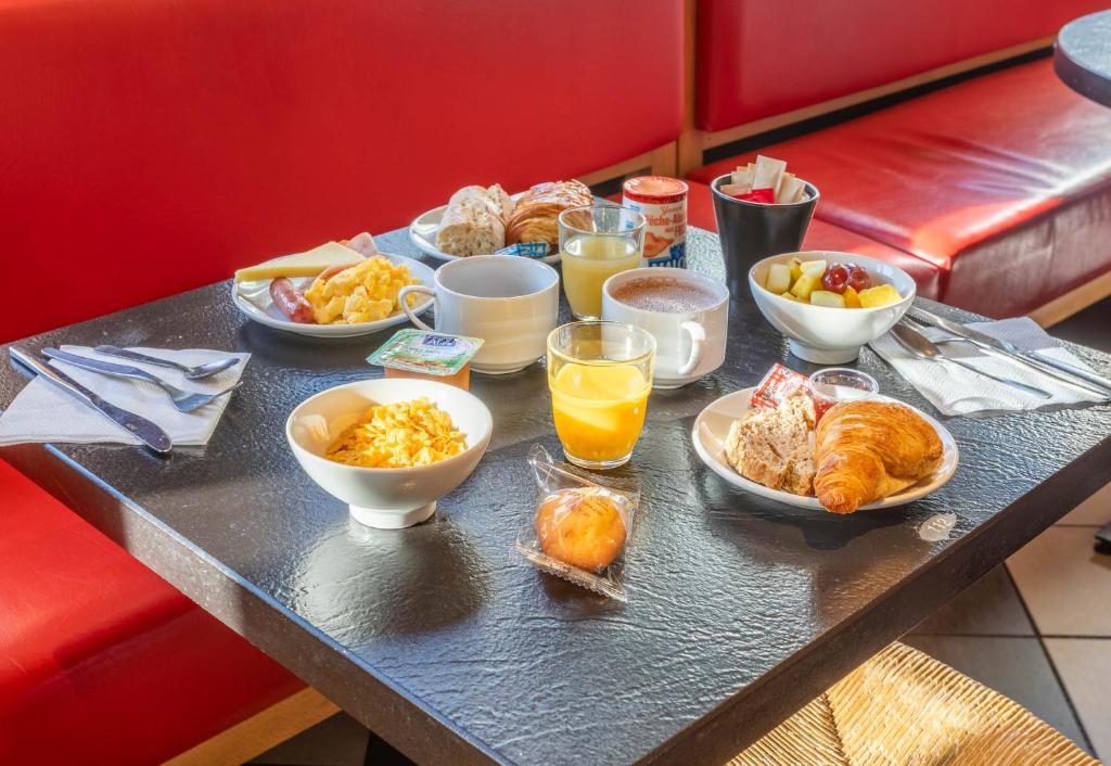 B&B HOTEL Marseille La Valentine Porte d'Aubagne - Resim 15